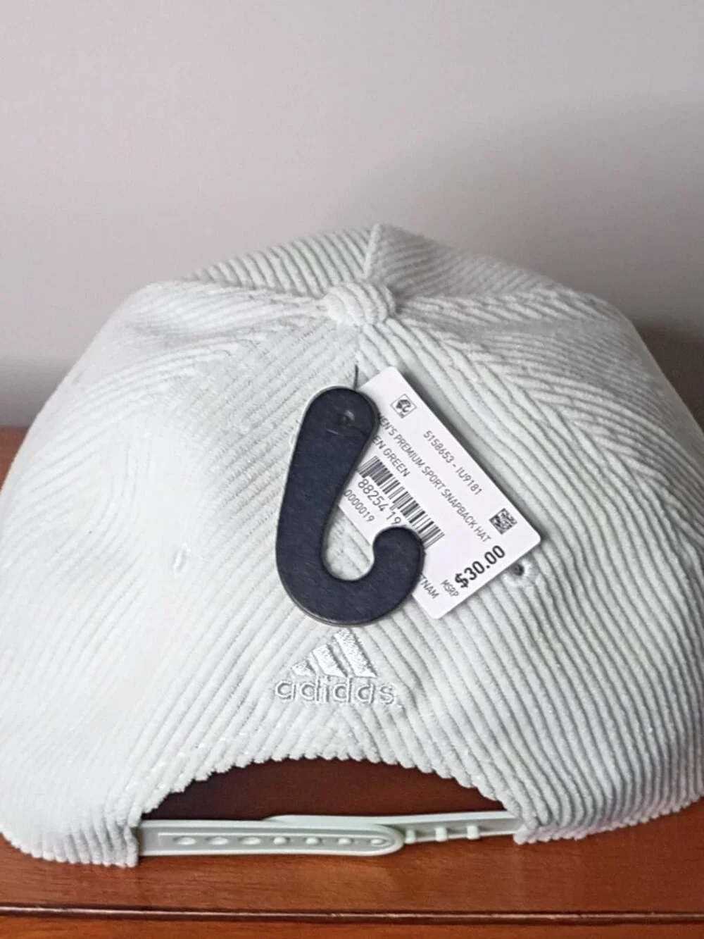 NWT Adidas Aeroready Corduroy Premium Snapback Cap Men's OS Mint Green  This sna